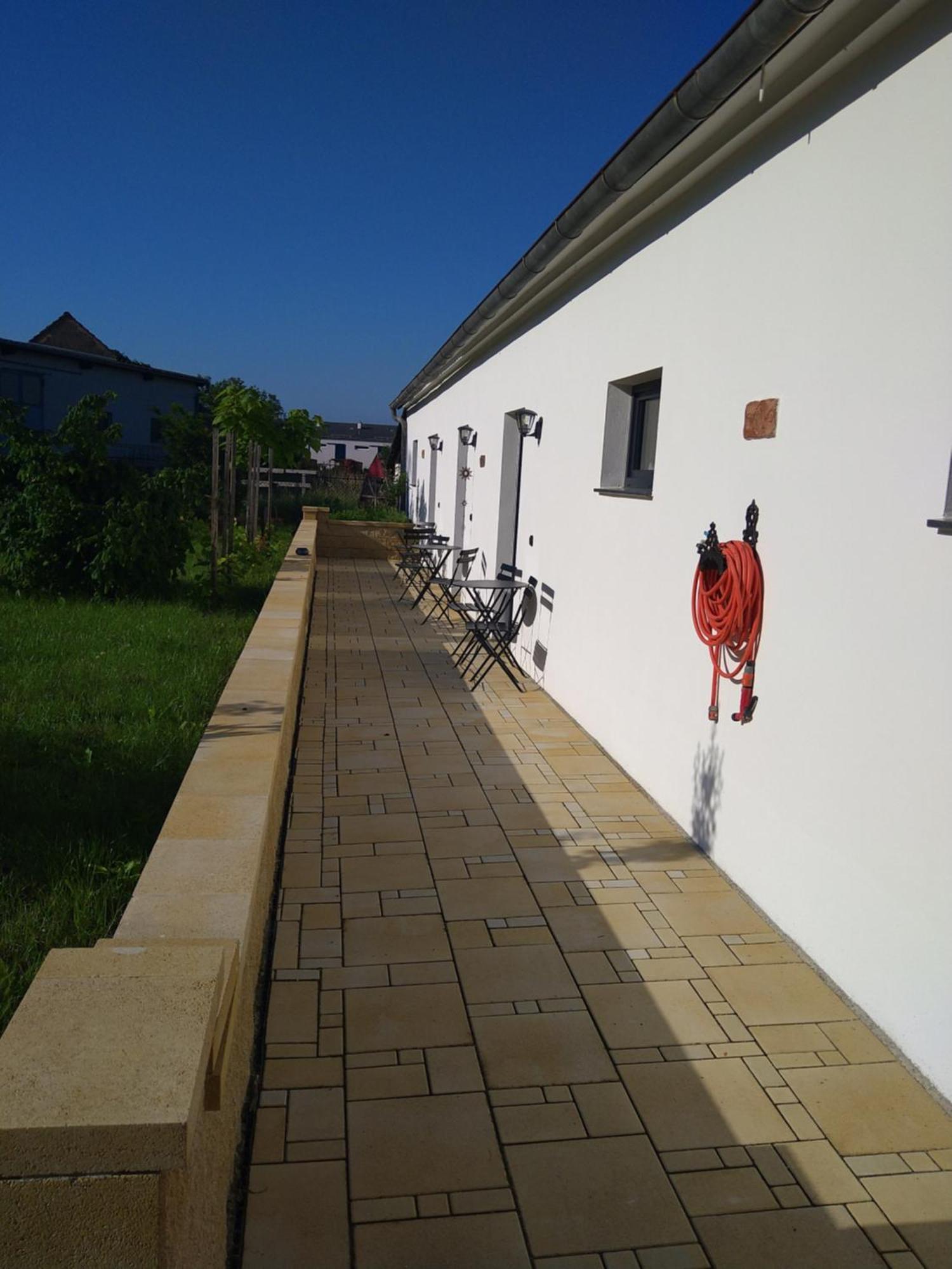 Weingut Thomas Brandl Bed & Breakfast Strass  Bagian luar foto